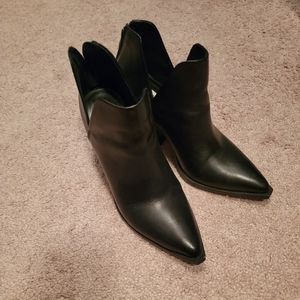 Steve Madden Alyse Booties